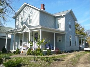 610 9th Ave S, Clinton, IA 52732