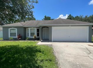 65 London Dr, Palm Coast, FL 32137