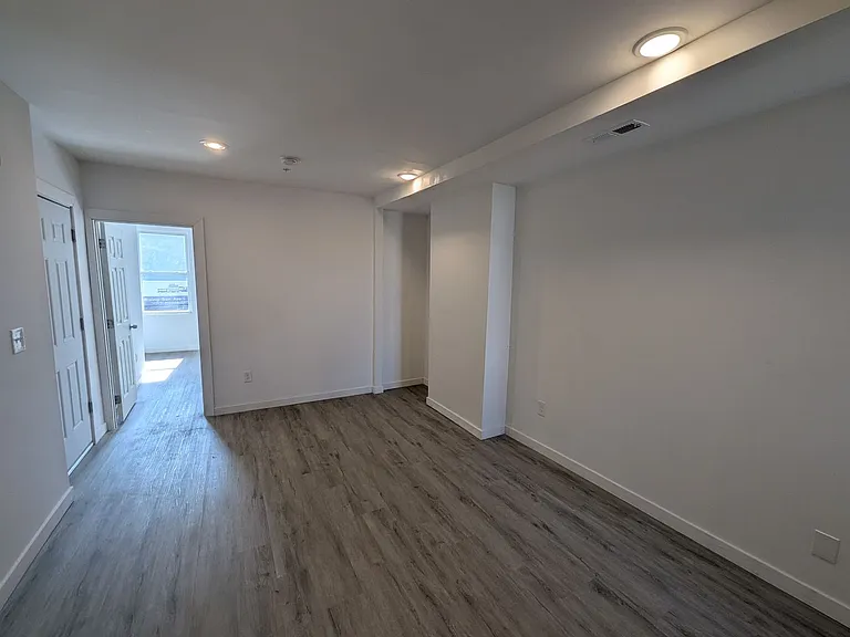 6612 Rising Sun Ave — Photo 13