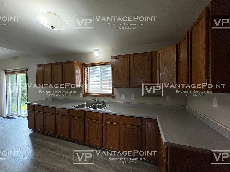 1016 Wirtz Ave — Photo 4