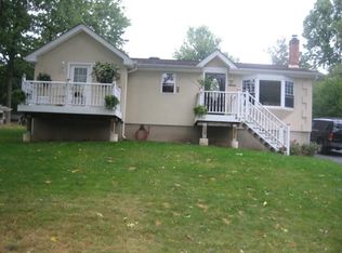 62 Alpine Rd, Sussex, NJ 07461