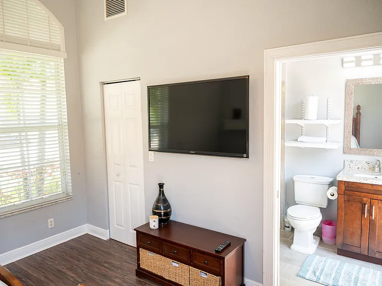 10122 Oak Meadow Ln — Photo 18