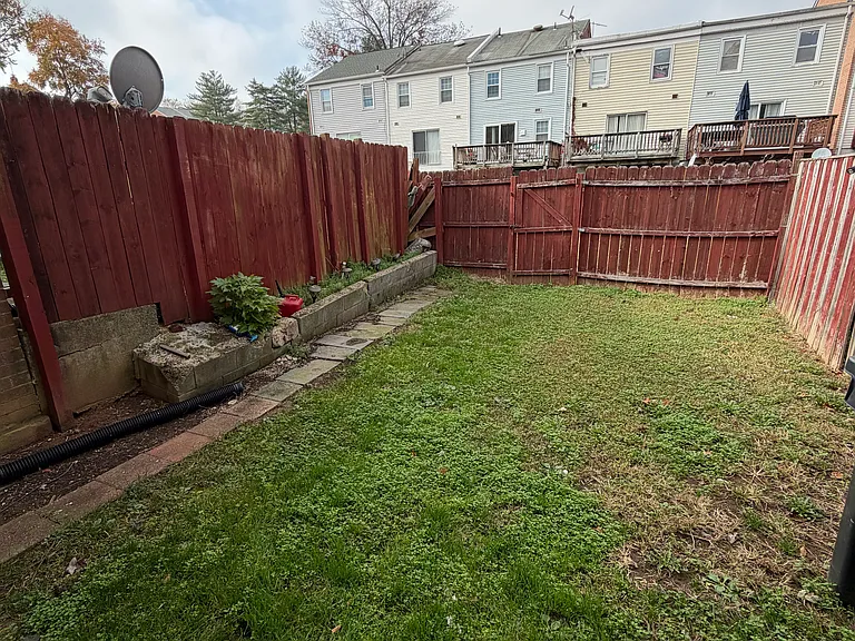 2794 Patrick Henry Dr — Photo 12