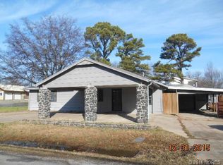 31931 E 685th Rd, Wagoner, OK 74467