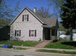 805 W Jefferson St, Bloomington, IL