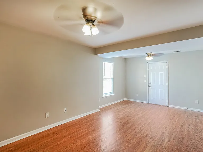 1437 Timber Ridge Cir — Photo 10