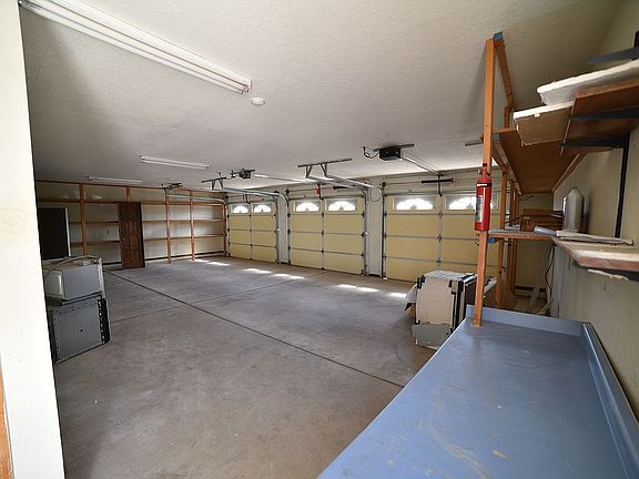 4th image of 2165 Palmer Dr