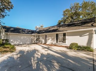 3235 Cullendale Dr, Tampa, FL 33618