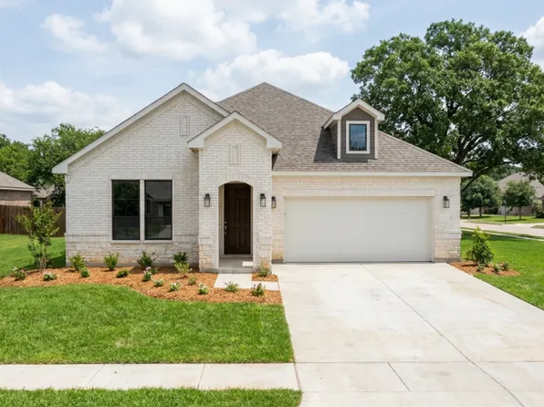 Basswood II Plan, Country Hollow