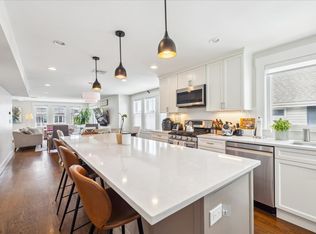 127 Ten Hills Rd #127, Somerville, MA 02145