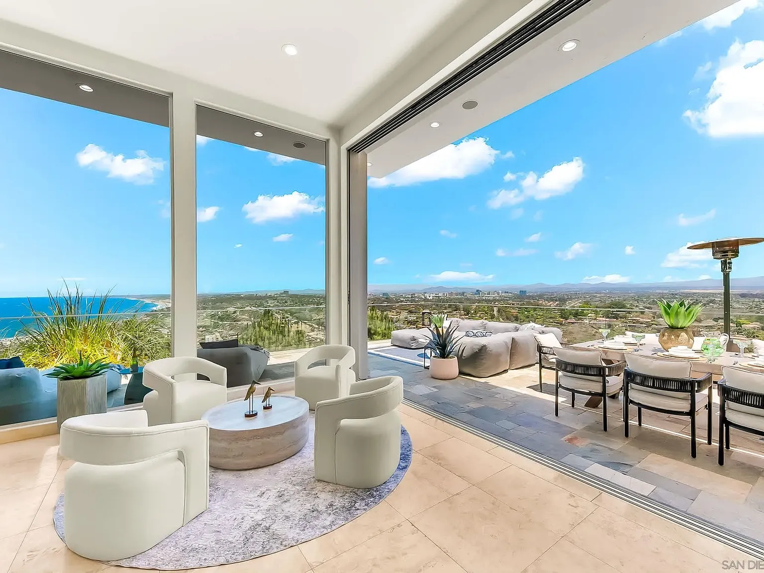 5 bed, 5.0 bath, 4250 sqft, $65,000 — Photo 4