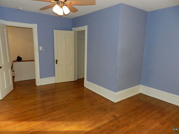3rd image of 1711 1/2 John Ave