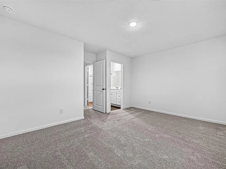 8323 Vacek Crossing Way — Photo 40