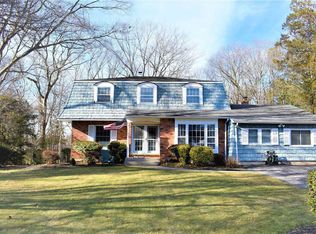 20 Greenbrier Ave, Farmingville, NY 11738