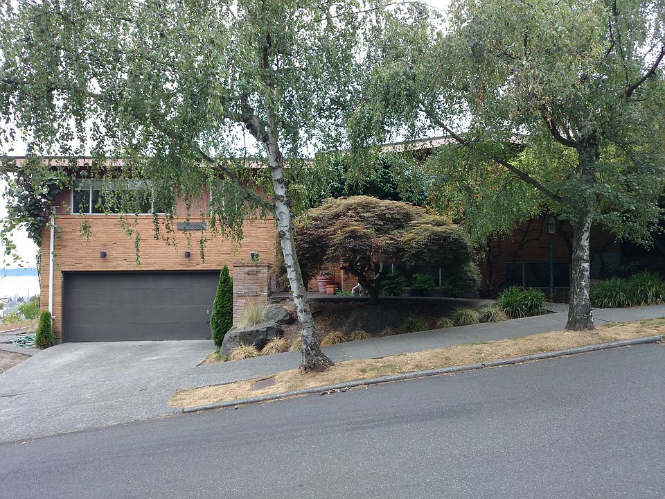 2nd image of 5520 SW Lander Pl