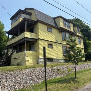429 Grant Ave, Syracuse, NY, 13207