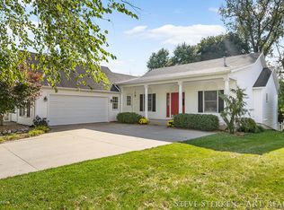 3009 Riley Ridge Rd, Holland, MI 49424