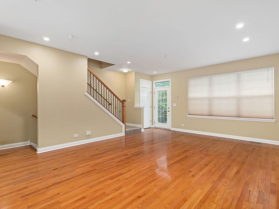 2nd image of 116 S Myrtle Ave