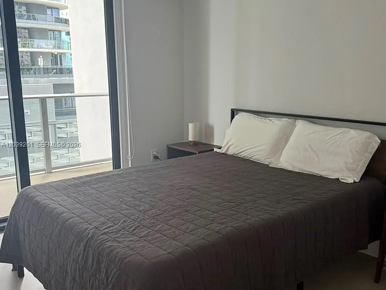 1010 Brickell Ave #1807 — Photo 6
