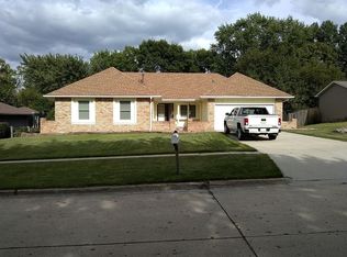 3421 Melanie Dr, Urbandale, IA 50322
