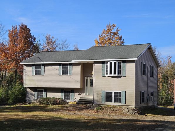 16 Towers Road, Greenbush, ME 04418