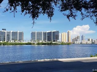 3255 NE 184th St APT 12105, Aventura, FL 33160