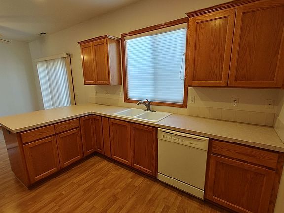 4th image of 3328 Lake Glenn Dr