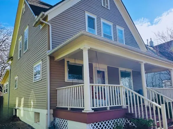 118 Harrison St, Newton, KS 67114