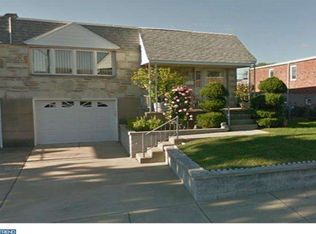 9826 Dungan Rd, Philadelphia, PA 19115