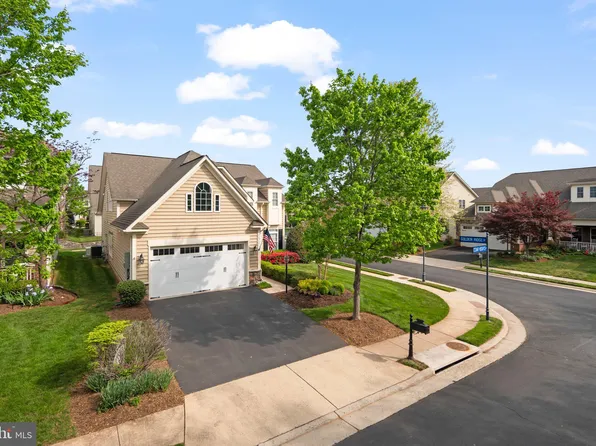 44390 Cedar Heights Dr, Ashburn, VA 20147