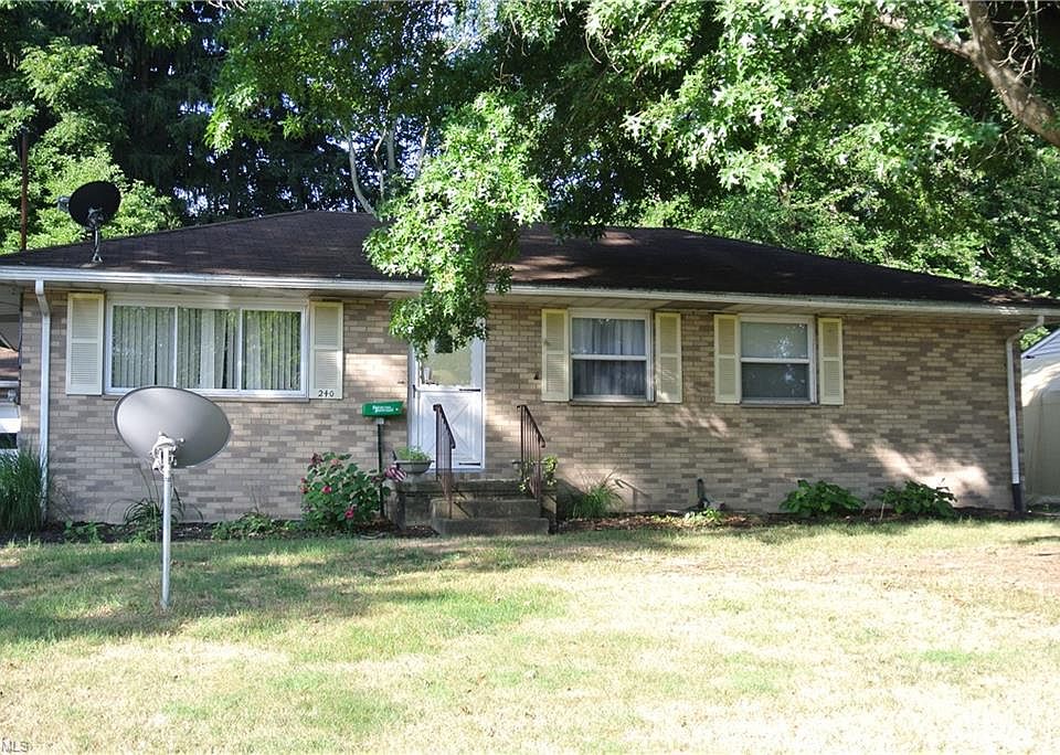 1st image of 240 Naomi St
