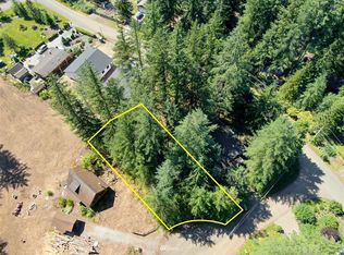 8679 Bell Ct, Maple Falls, WA
