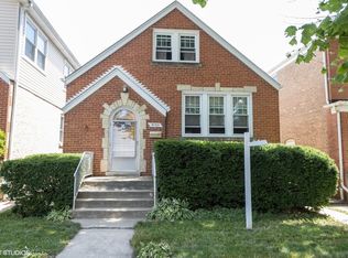 4153 Elm Ave, Brookfield, IL 60513