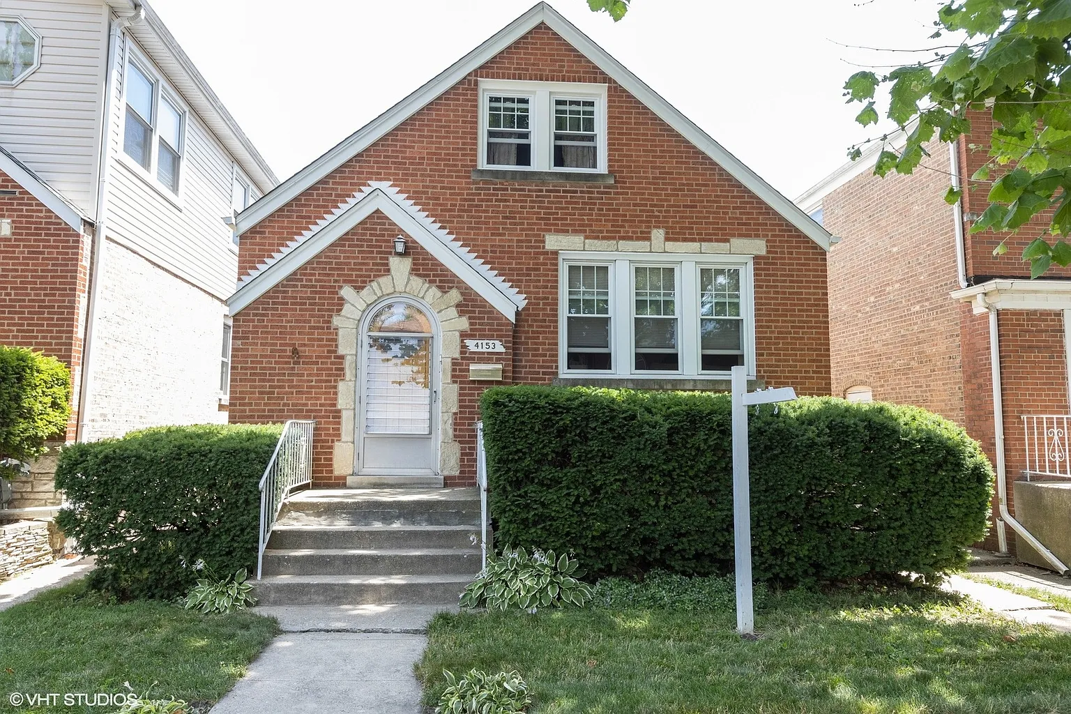 4153 Elm Ave photo 1