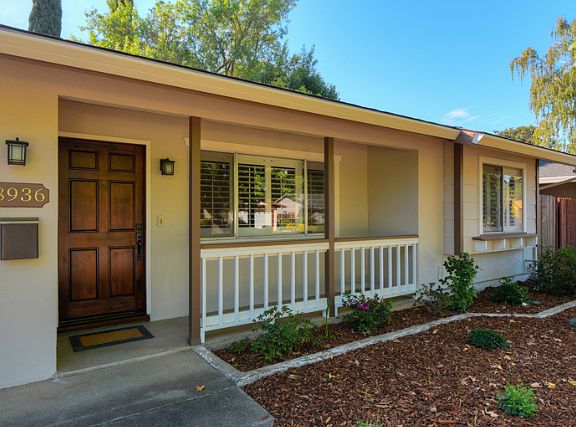 4th image of 8936 Gulfport Way