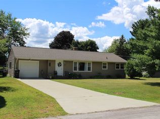 1325 Michael Dr, Jackson, MI 49202