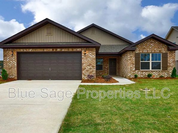 102 Hillis Lane