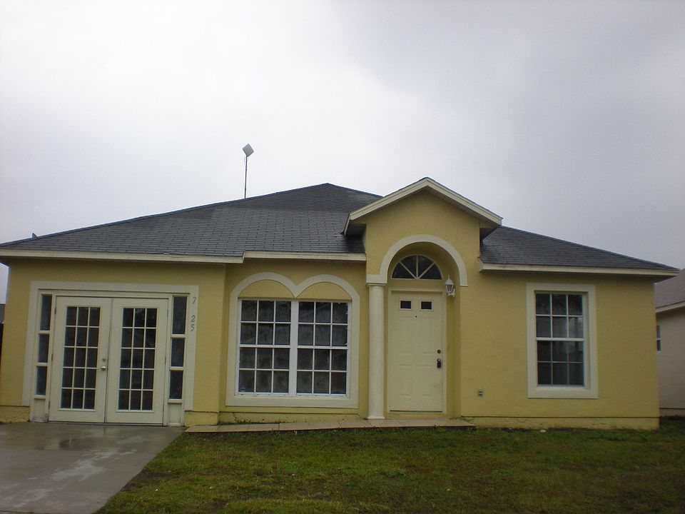 1st image of 7825 Hidden Hollow Dr
