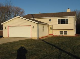 10011 Sheridan Rd, Pleasant Prairie, WI 53158