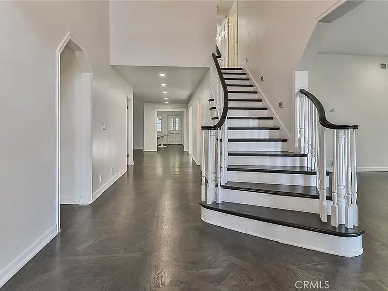 3373 Coy Dr — Photo 5