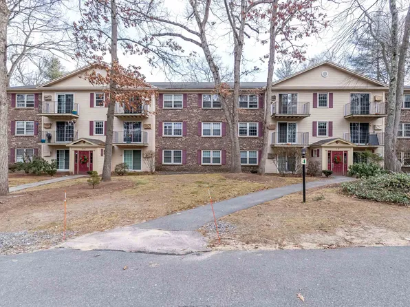 4 Autumn Leaf Drive #22, Nashua, NH 03060