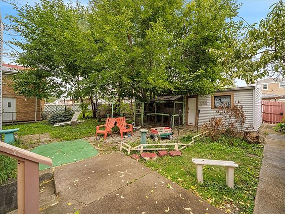 4th image of 5052 W 29th Pl