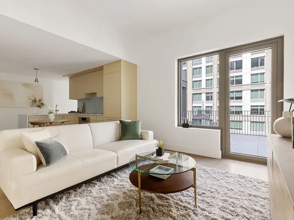 24-01 Queens Plz N #1505A, Long Island City, NY 11101