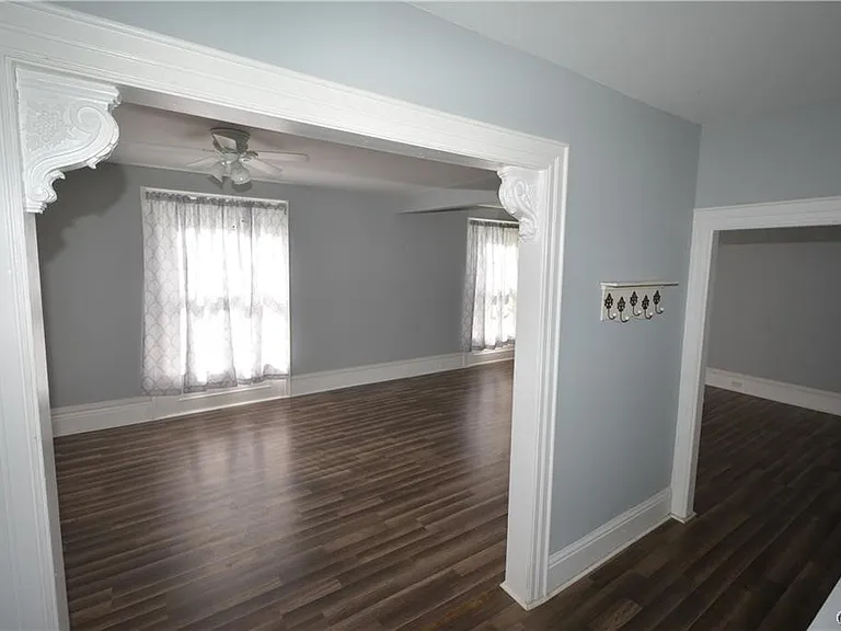 41 N Main St — Photo 6