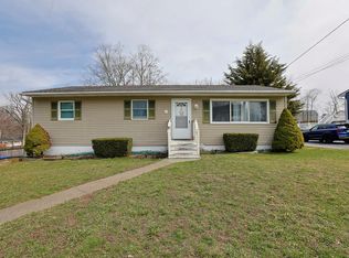5 Carl Pl, Middletown, NY 10940