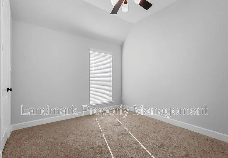 1824 Buckeye Ln — Photo 8