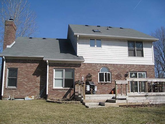 3rd image of 8246 Misty Dr