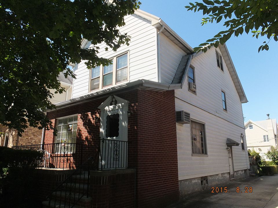1st image of 1708 E 22nd St