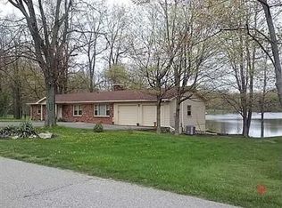 5458 S Westwood Dr, Knightstown, IN 46148