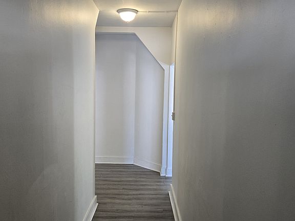 4th image of 29 Beech St #1